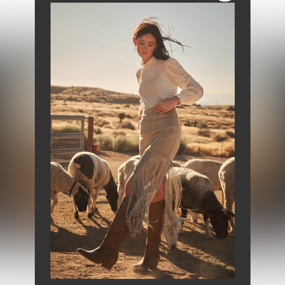 Fabulous Stretch Faux Suede Fringe Detail Maxi Skirt - Picture 5 of 6